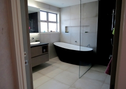 image of a black and white bathroom